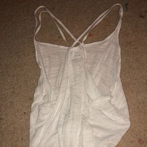 Nike criss cross workout tank